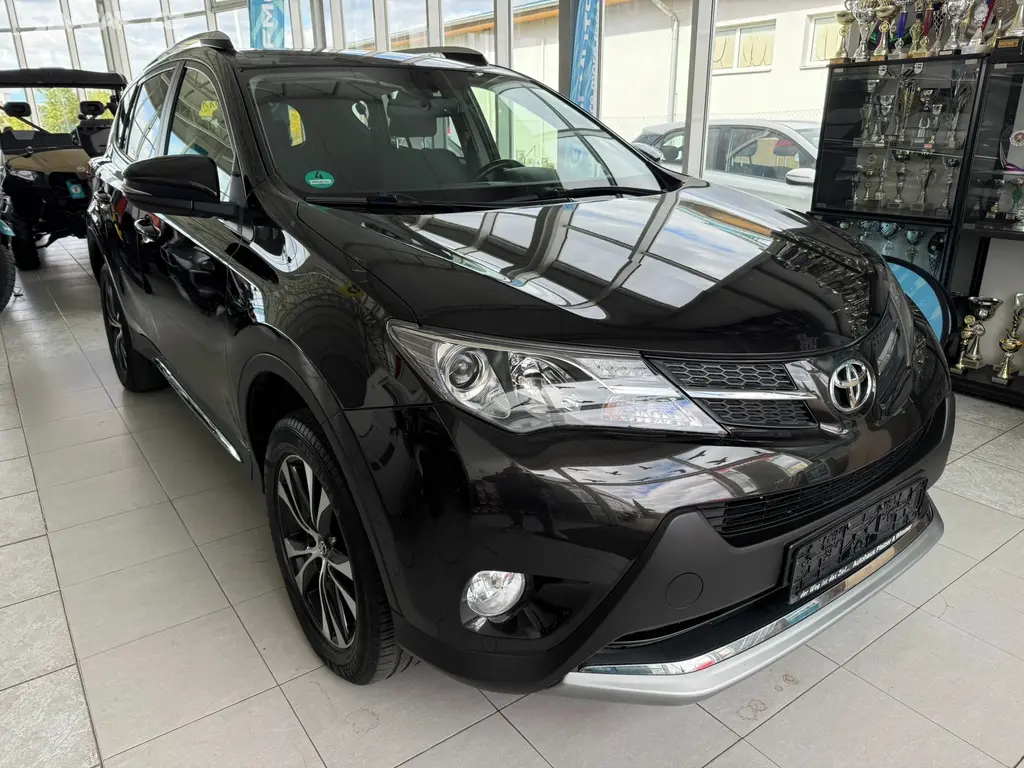 Toyota Rav4, 2.2 D-4D 110 kW 4x4 1.majitel